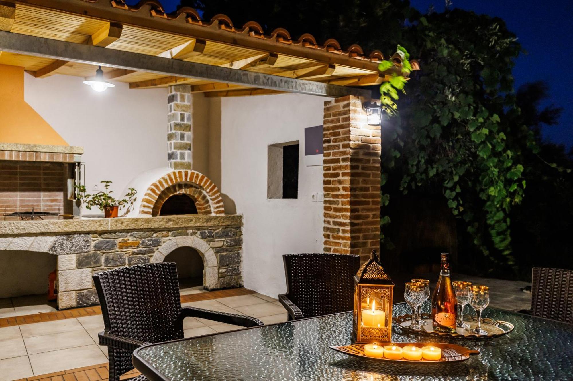 Eleonora'S Villa Skopelos Town Exterior photo